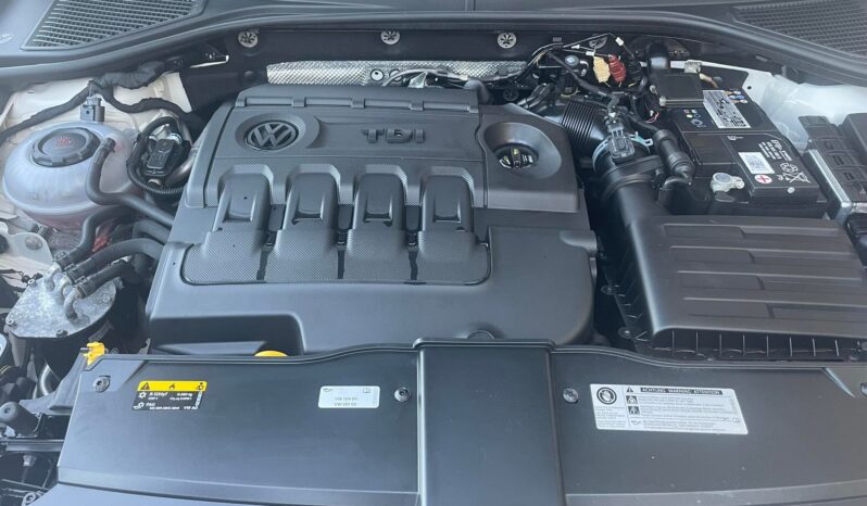 
								T-Roc 1.6 TDI Business 2018 full									