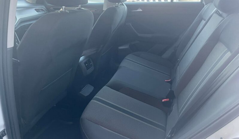 
								T-Roc 1.6 TDI Business 2018 full									