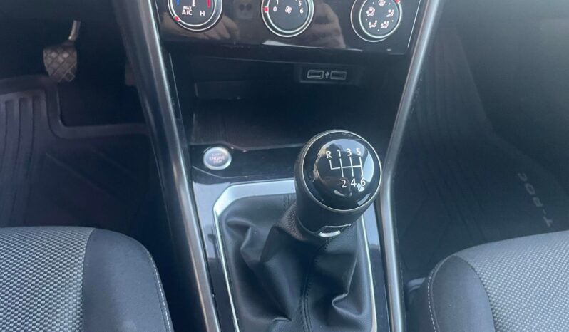 
								T-Roc 1.6 TDI Business 2018 full									