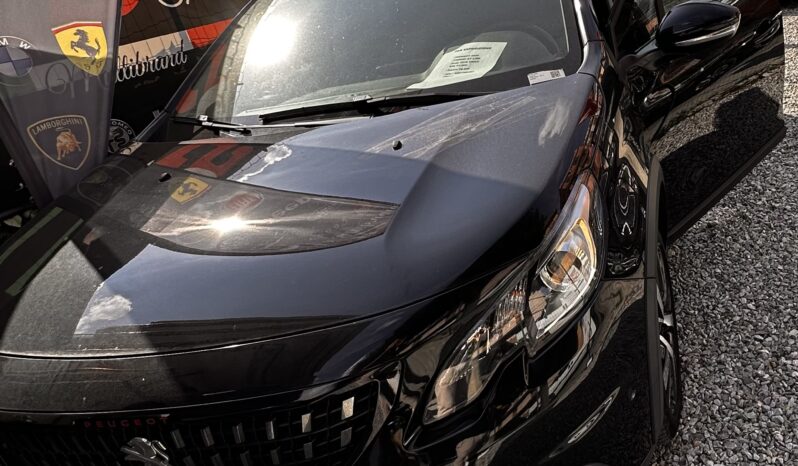 
								Peugeot 2008 2019 1.5HDI full									
