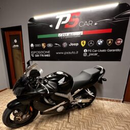 
										HONDA CBR 2004 600CC full									
