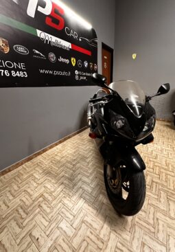 
										HONDA CBR 2004 600CC full									
