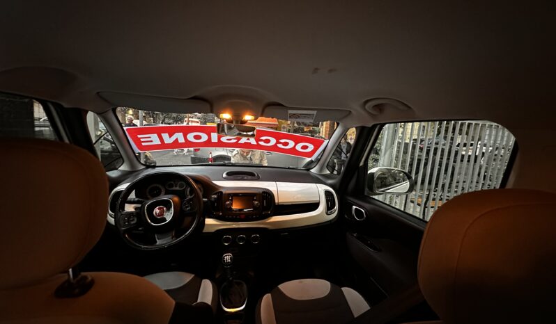 
								FIAT 500L 05/2017 1.3MJ full									