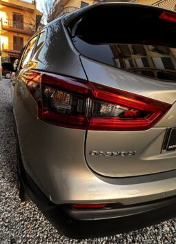 
										NISSAN QASHQAI 1.6 DCIN CONNECT full									