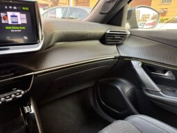 
										PEUGEOT 2008 GT LINE 2024 full									