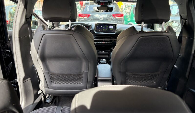 
								PEUGEOT 2008 GT LINE 2024 full									