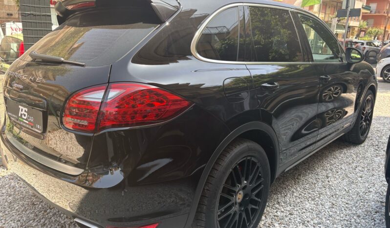 
								PORSCHE CAYENNE full									