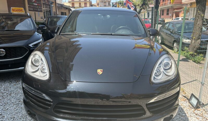 
								PORSCHE CAYENNE full									