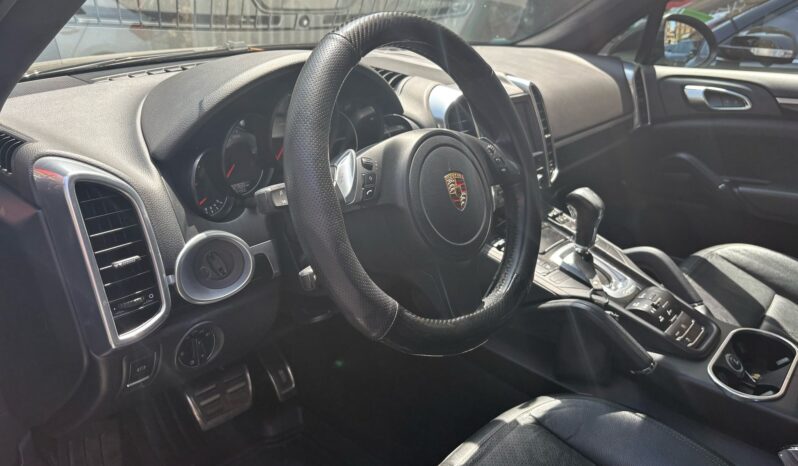 
								PORSCHE CAYENNE full									