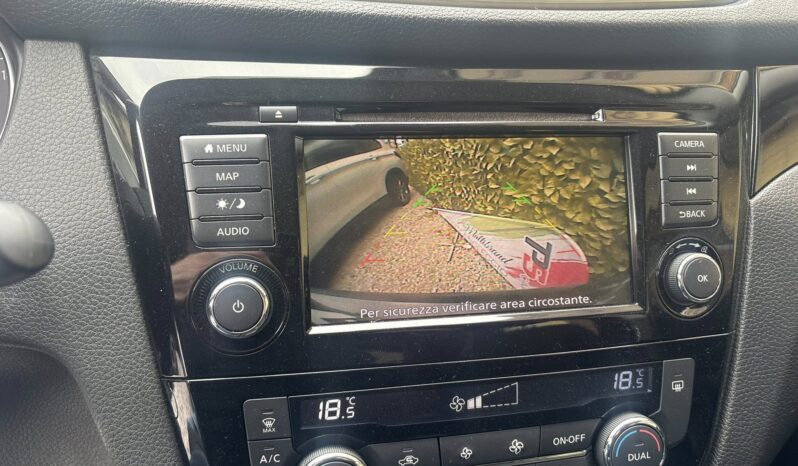 
								Nissan Qashqai Tekna Dynamic full									