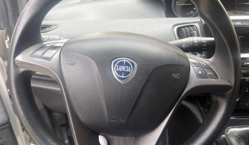 
								Lancia Y 1.2 Benzina full									