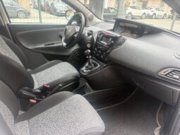 
										Lancia Y 1.2 Benzina full									