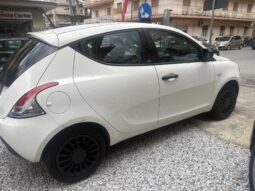 
										Lancia Y 1.2 Benzina full									