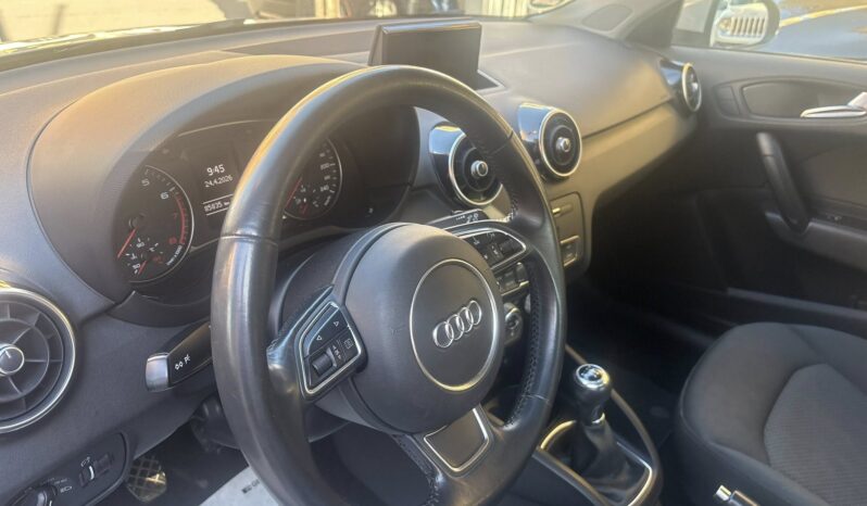 
								Audi A1 TFSI 1.0 full									